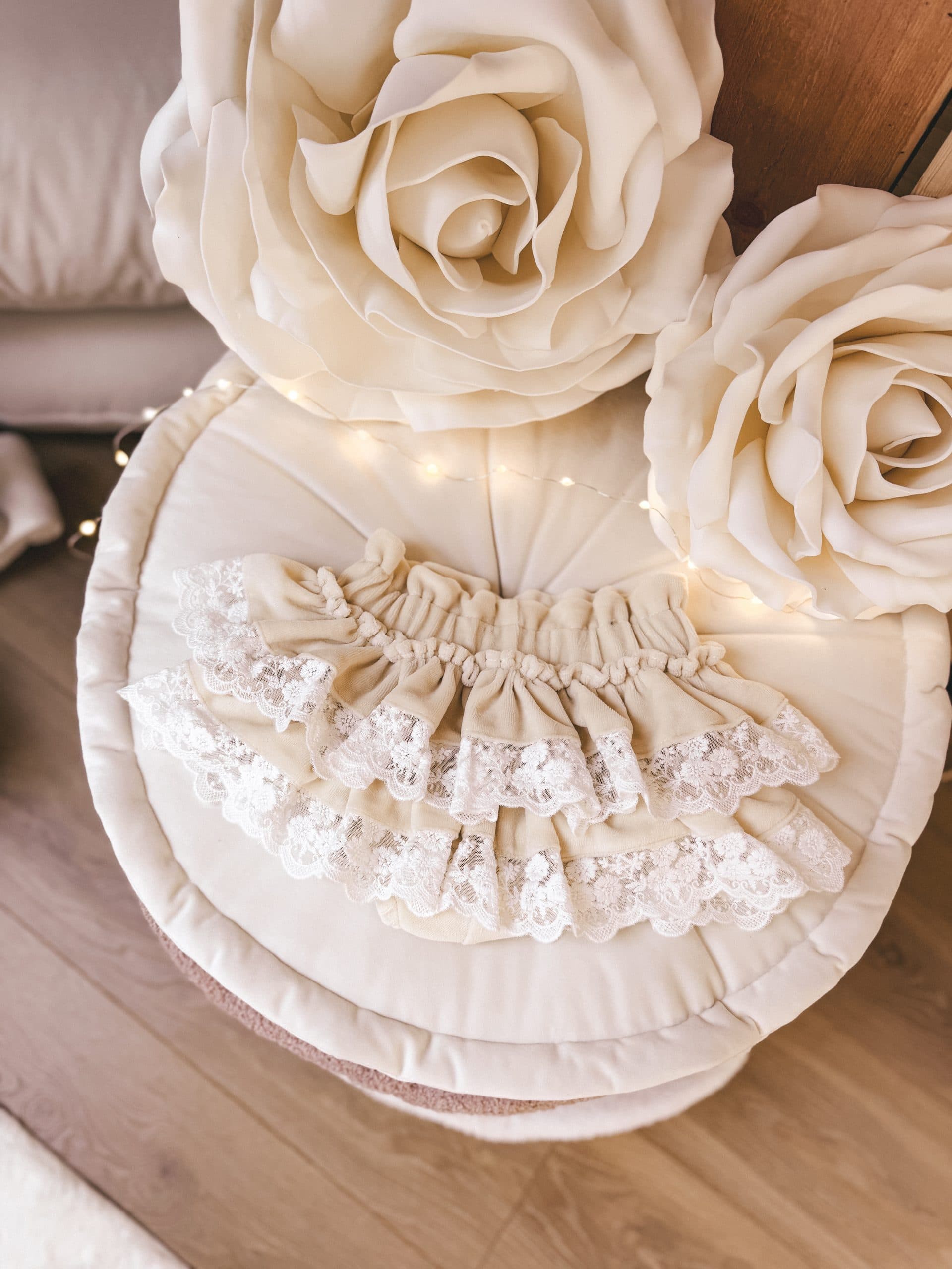 Eleganckie bloomersy welurowe Soft Milk