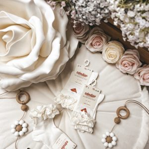 Skarpetki bawełniane z koronką i kokardą CONDOR NATA